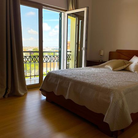 Lolik Villa Sobreda Kültér fotó